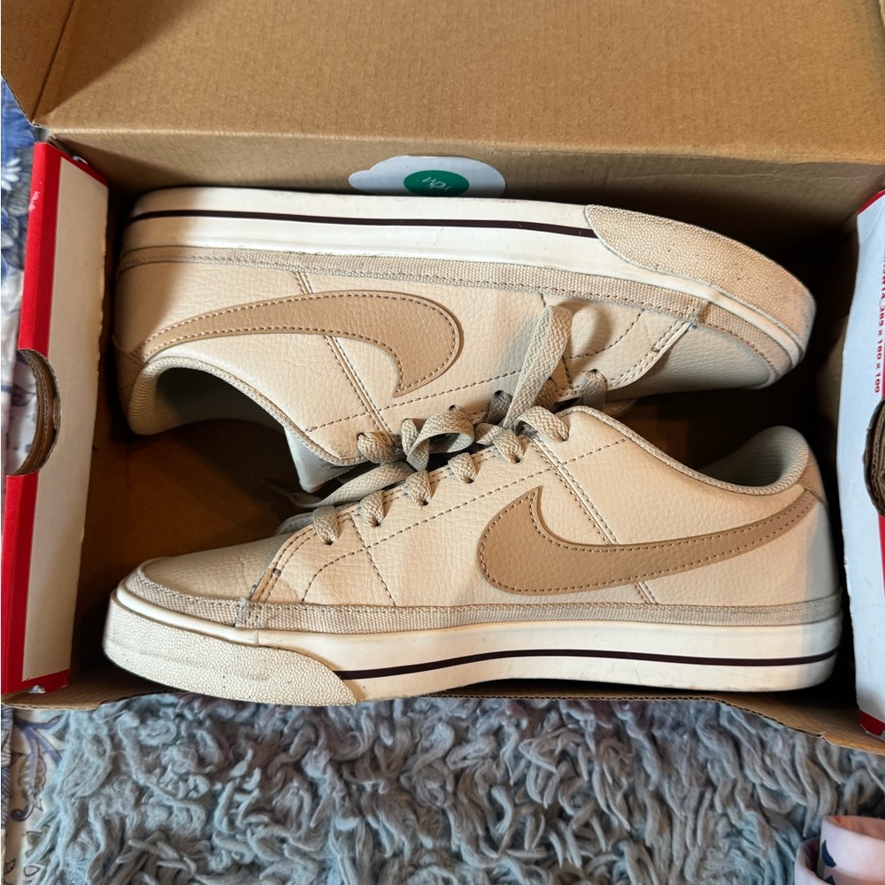Women's Nike Court Legacy NN Tan